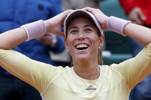 Repriza Vimbldona: Serena Vilijams protiv Muguruse u finalu