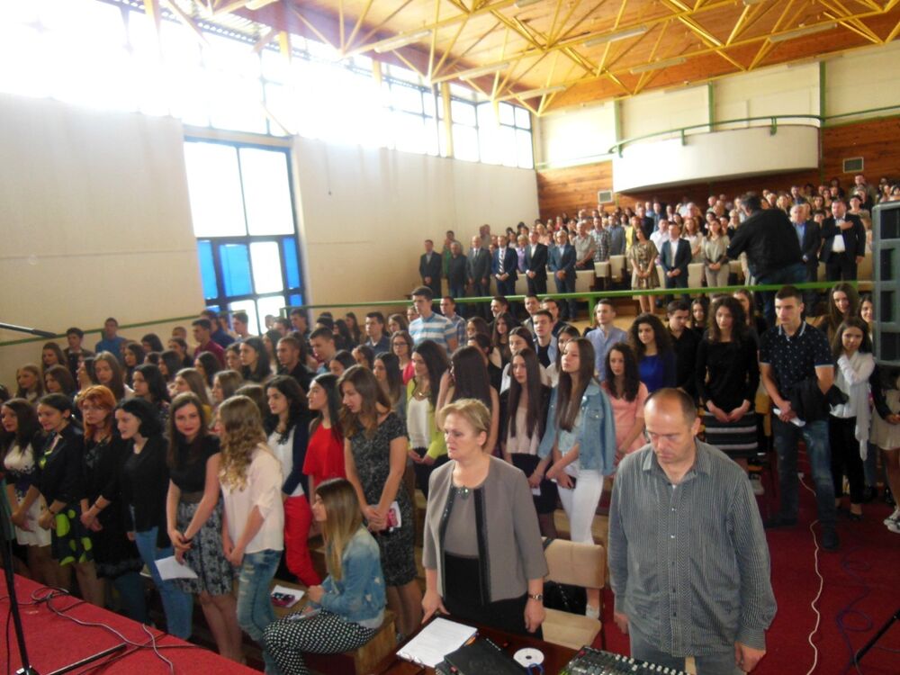 Gimnazija Stojan Cerović Luča