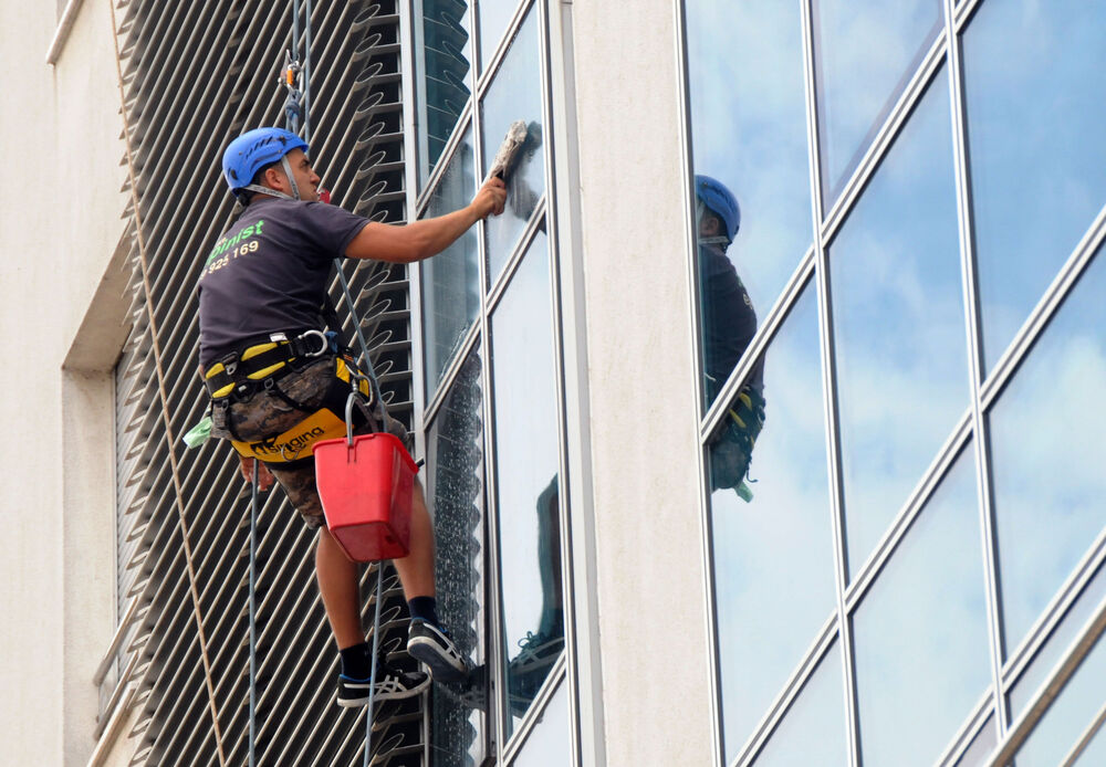 alpinisti, pranje prozora