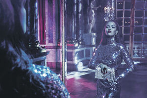 Futurističke naočare za sunce