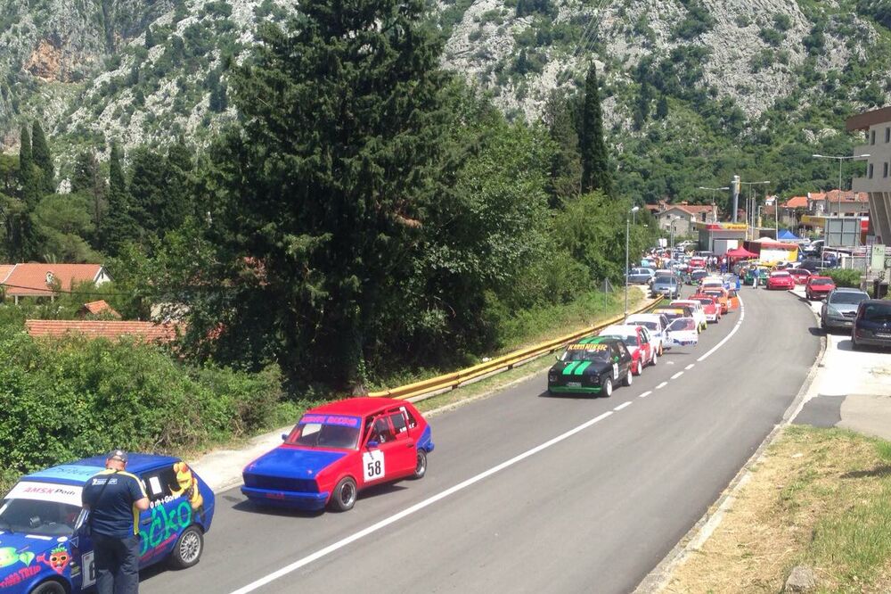 AUTOMOBILIZAM, Foto: AMSK Blažo Smiljanić