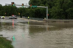 SAD: Najmanje četvoro poginulo, a troje ljudi nestalo u poplavama