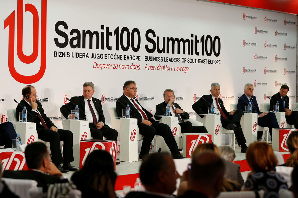 Samitu 100 biznis lidera, Foto: Reuters
