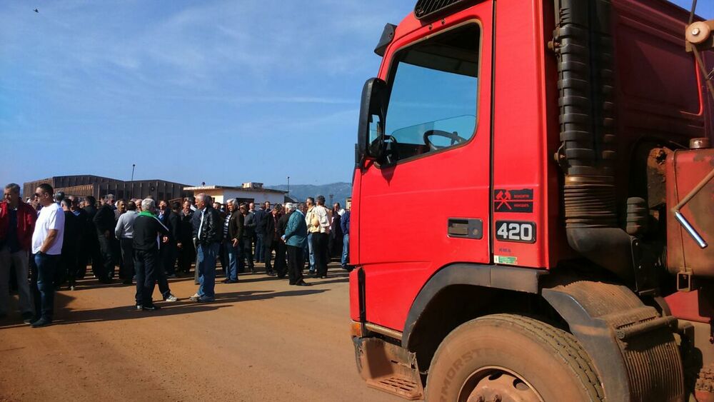 Radnici Rudnika boksita, blokada