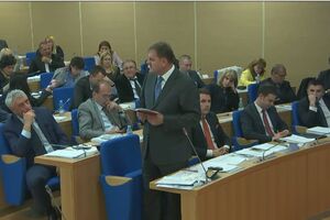 Pojavio se snimak: Stijepović i "predsjednik Pariza"