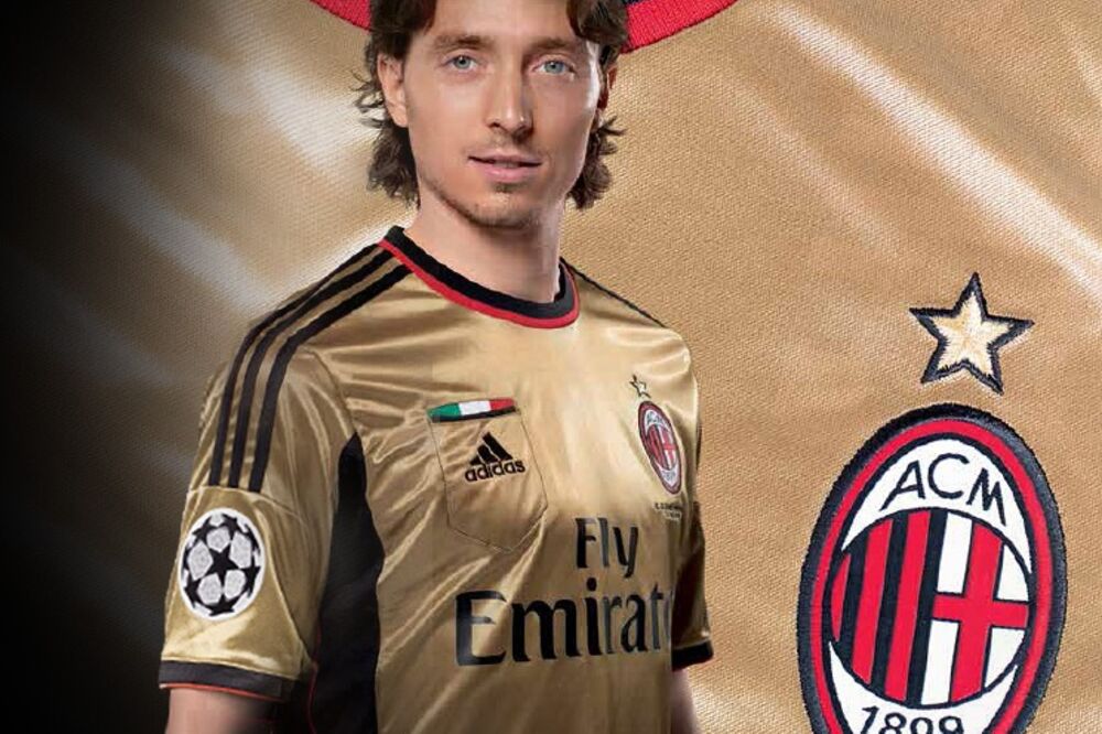 Montolivo dres, Foto: Acmilan.com