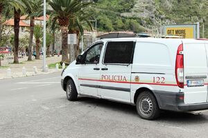 Pucnjava u Kotoru misterija za policiju
