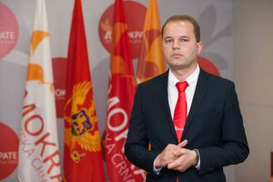 Camaj: Krajnje je vrijeme za promjene