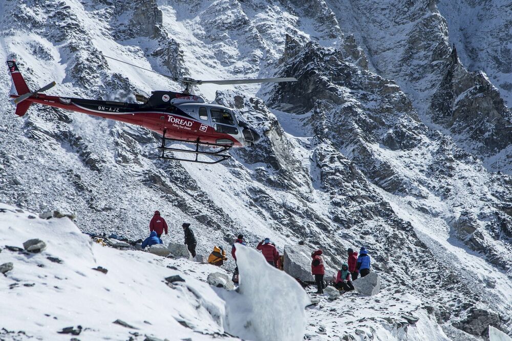 Mont Everest, planinari, Foto: Reuters