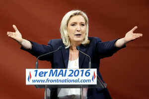 Le Pen: EU na ivici propasti, Hilari Klinton je prijetnja po mir u...
