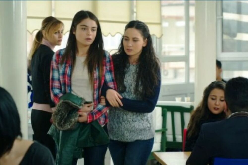 Crna ruža, Foto: TV Vijesti