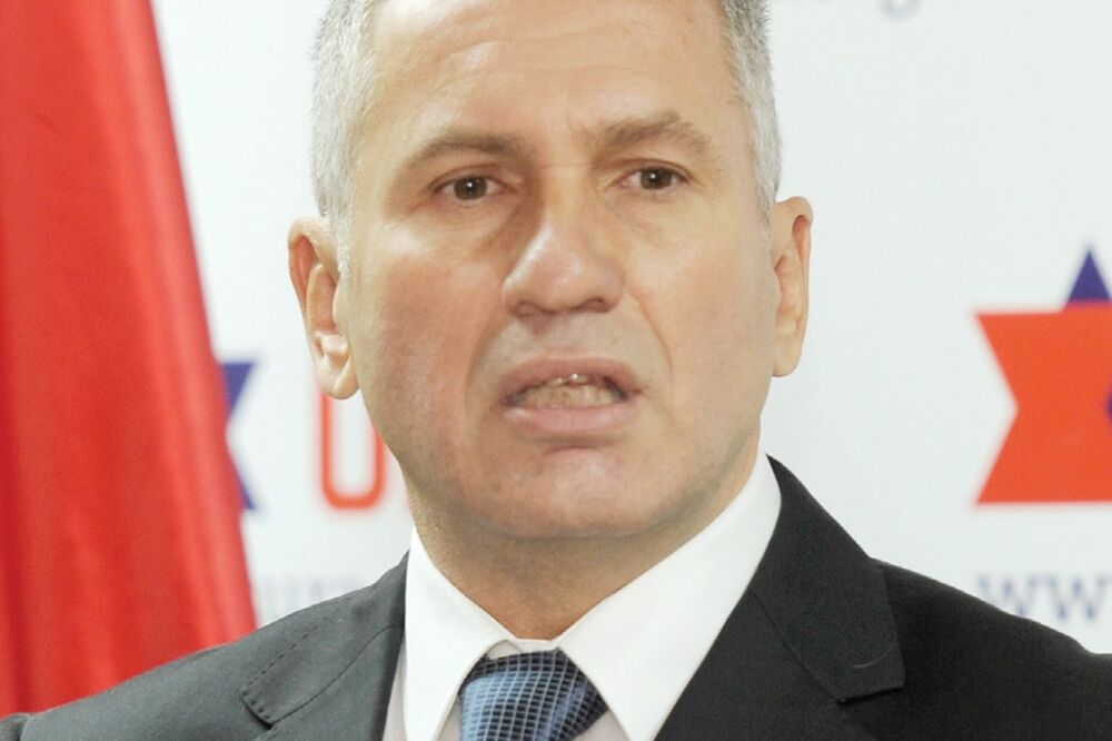 Žarko Rakčević (Novine)