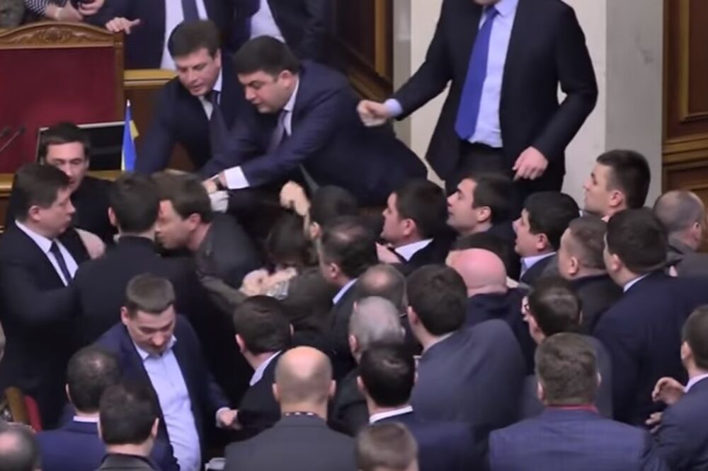 Ukrajina, skupština, tuča, Foto: Screenshot (YouTube)