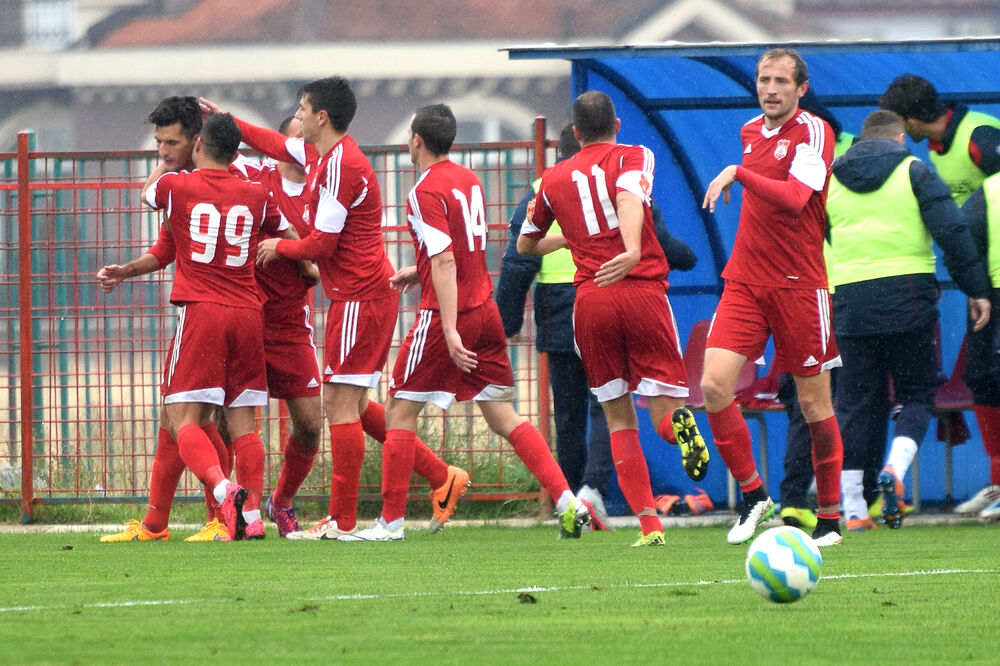 Mladost, Foto: Boris Pejović