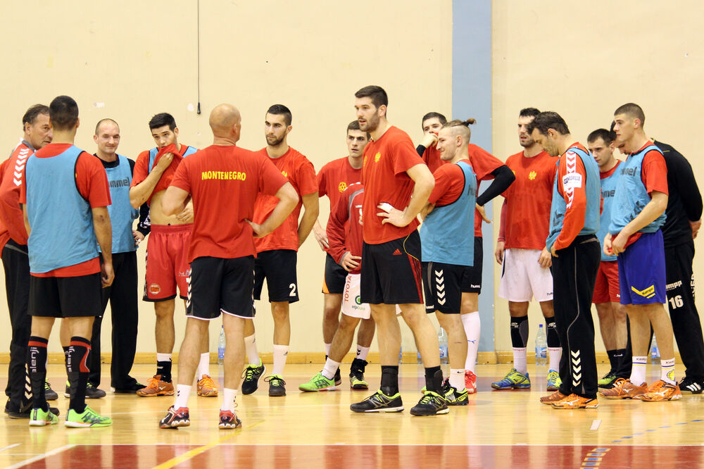 Muška rukometna reprezentacija Crne Gore, Foto: Filip Roganović