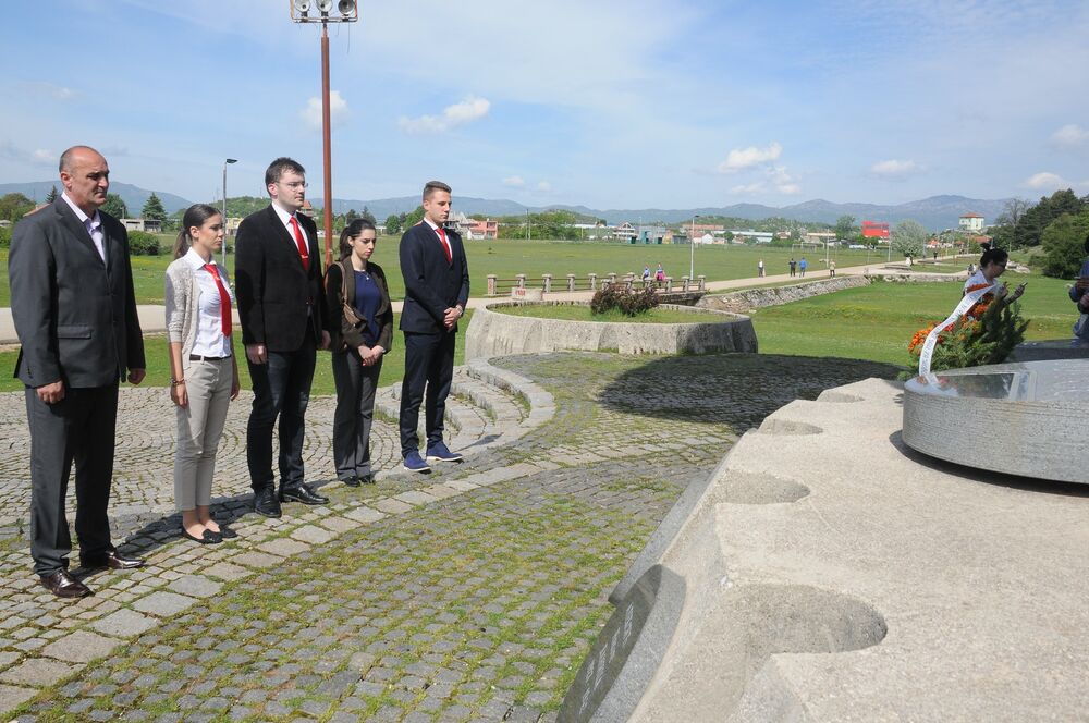 Demokrate Nikšić, deveti maj