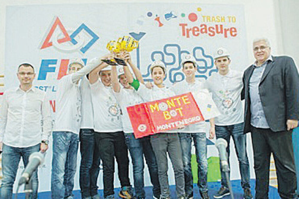 OŠ Pavle Rovinski, Foto: Vlada CG