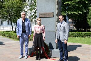 Položili vijence na spomenik Marku Miljanovu
