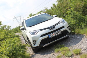 Emisija „Za volanom“: Test novog RAV4 i koliko je opasno...