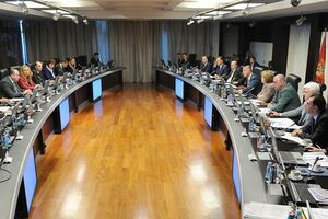 Đukanović se pozdravio sa odlazećim ministrima