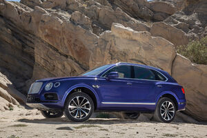 Prvi terenac u istoriji čuvene marke: Najnoviji Bentley "pozirao"...