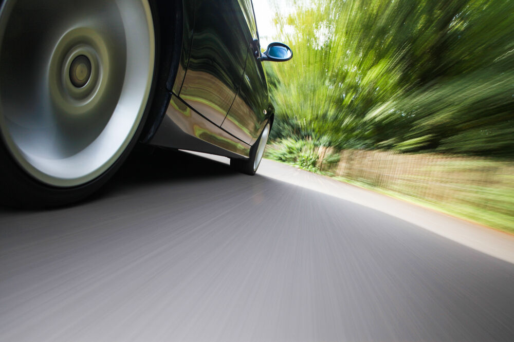 saobraćaj, putevi, auto, automobil, Foto: Shutterstock