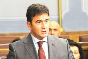 Medojević: Proteste prenosimo u zgradu Skupštine