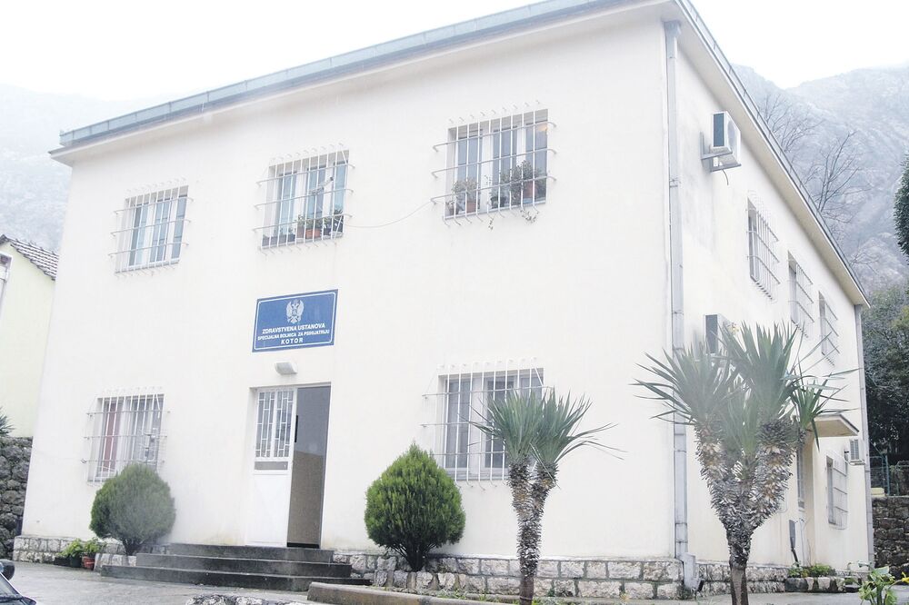 Specijalna bolnica za psihijatriju Kotor, Foto: Zoran Đurić