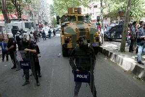 Turska: Jedan mrtav, 23 povrijeđena u napadu na vojsku