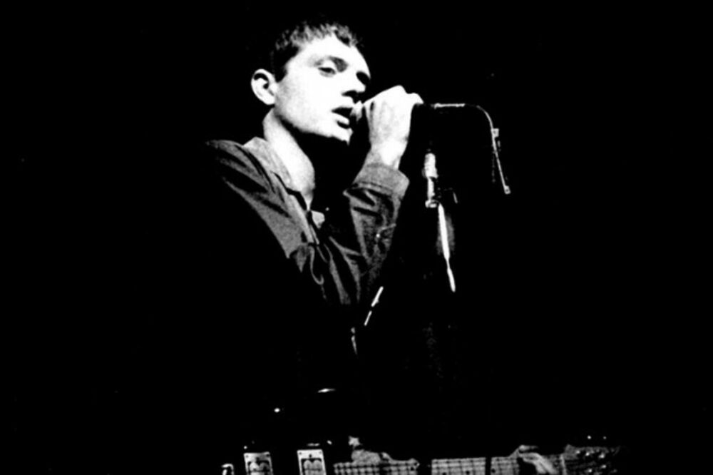 joj divisn, Foto: Fanart.tv