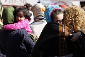 Pariz: Policija raselila više od 1.000 ljudi iz improvizovanog...