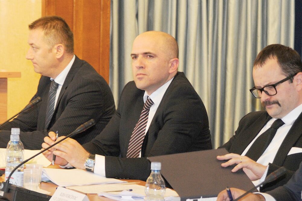 Mirsad Nurković(novine)