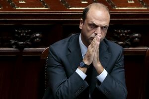 Alfano: Ograda na prelazu Brener - neprihvatljivo