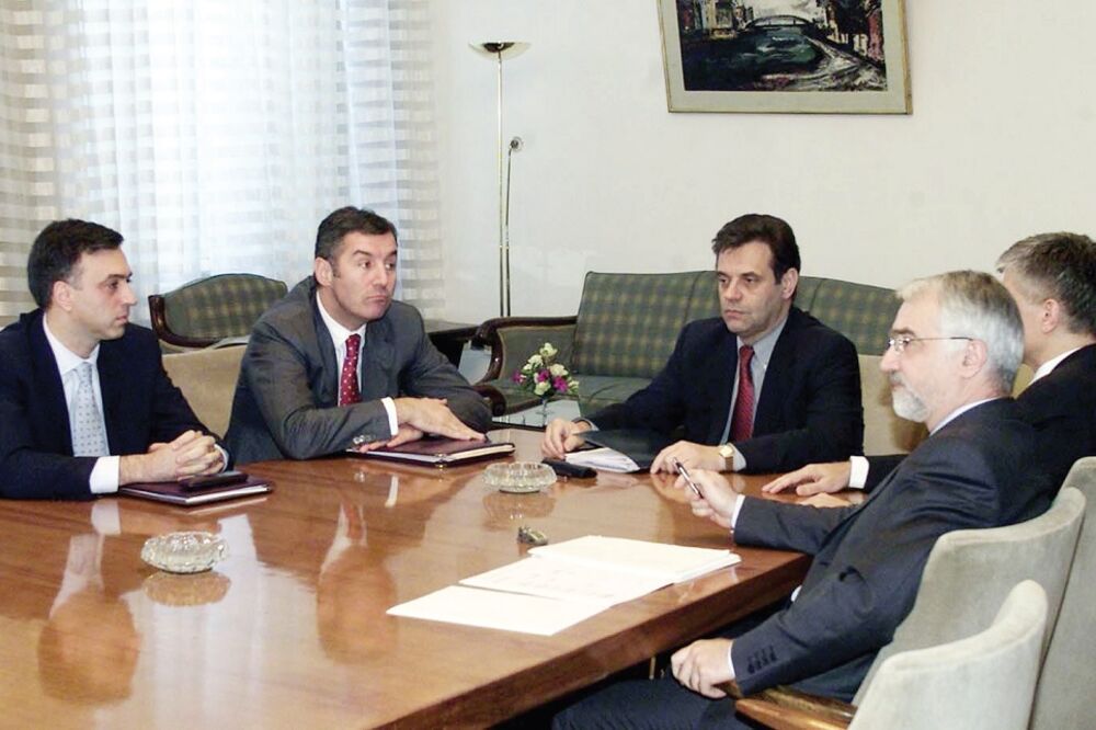 predsjednici, Beograd, oktobar 2001., Foto: AP