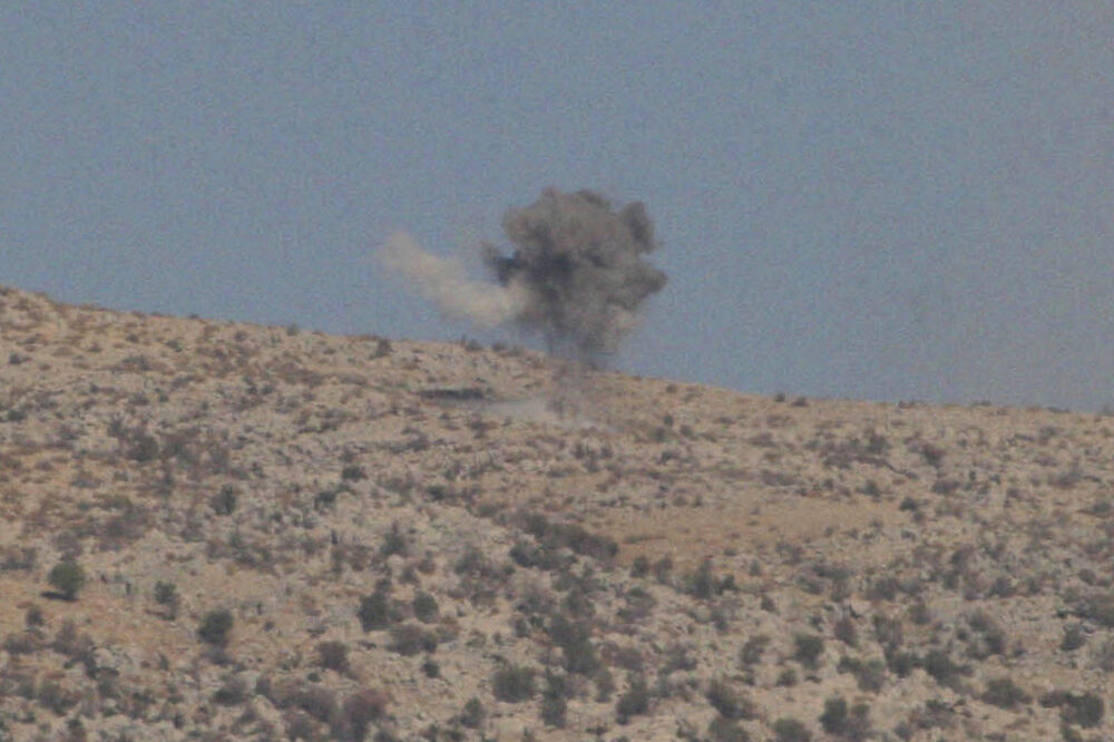 Dim nakon što su izraelske snage granatirale dio blizu granice s Libanom, Foto: Reuters