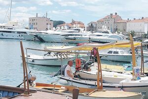 Katniću stigla prijava iz Budve: Otimali od države i bogatili se