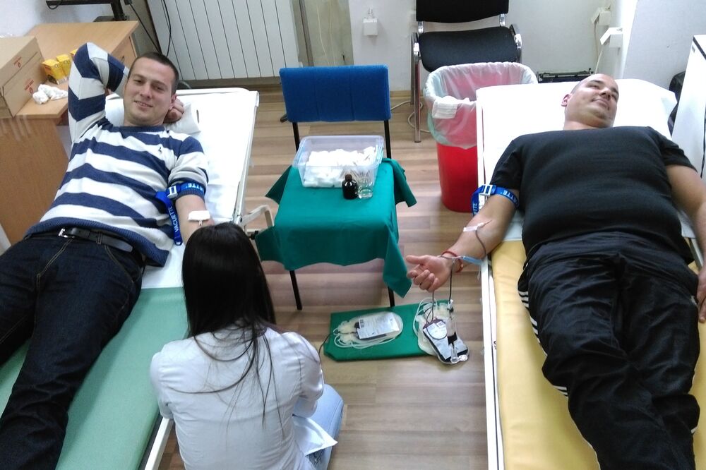 davanje krvi, Danilovgrad, Foto: Zavod za transfuziju krvi Crne Gore