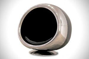 Napravljena stolica od recikliranog motora Boeinga 737