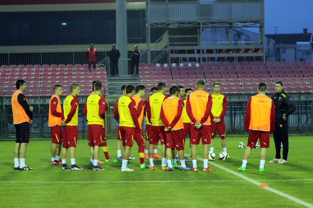 Fudbalska reprezentacija Crne Gore, Foto: Filip Roganović