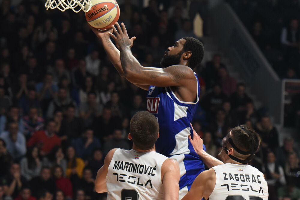 Erl Klark na meču sa Partizanom u Podgorici