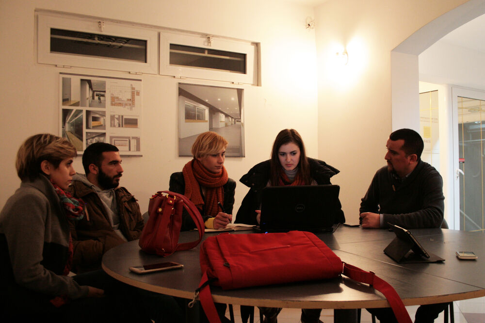 Grupa Kana, Foto: Grupa Kana