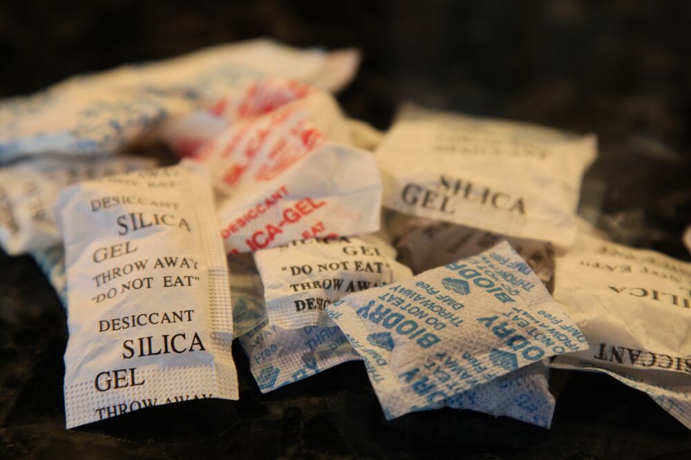 silika gel, Foto: Blog.trashbackwards.com