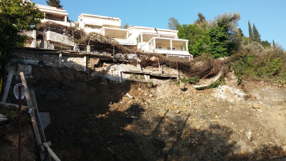 Donja Lastva, klizište