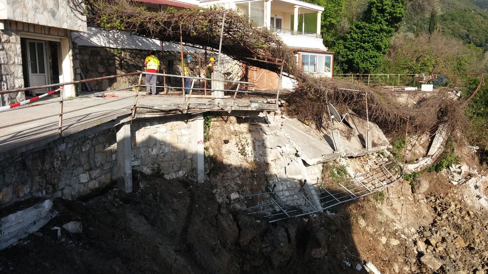 Donja Lastva, klizište