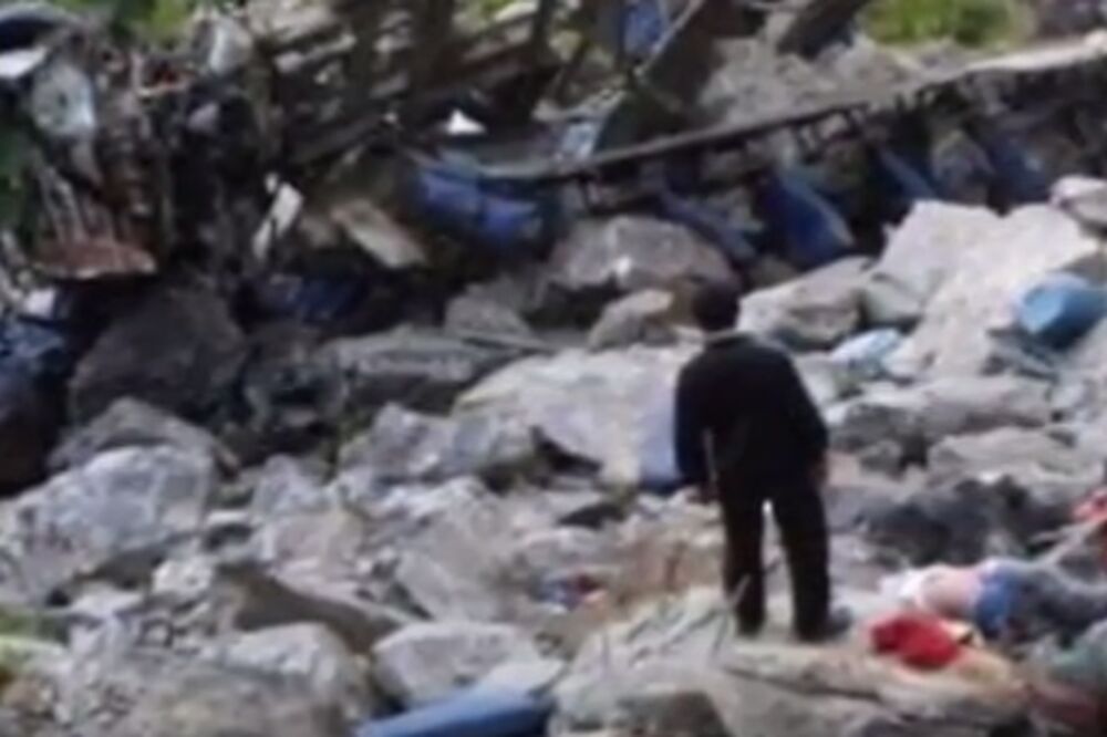 Nepal, autobuska nesreća, Foto: Screenshot (YouTube)