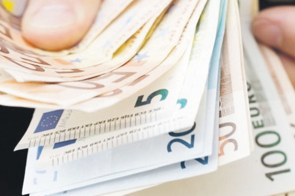 Novacm euri, Foto: Internet