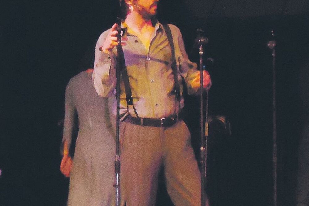 Trifunović u predstavi Dogvil, Foto: Slavica Kosić