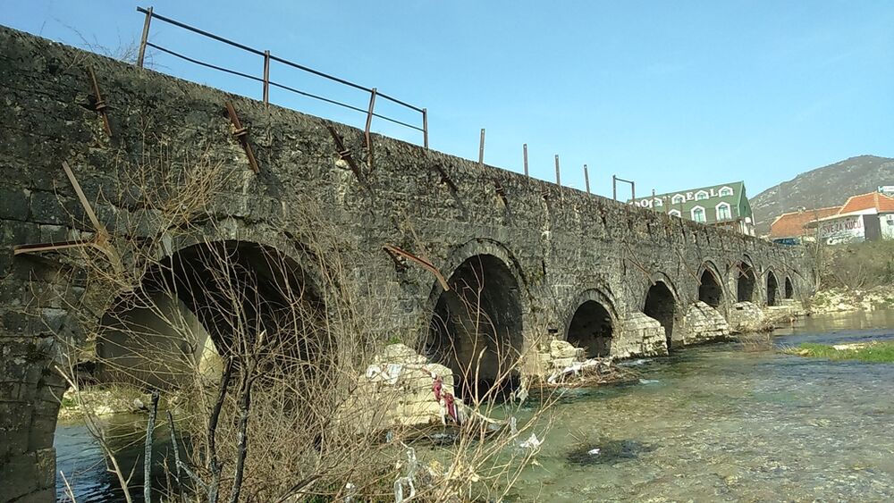 Hadži Ismailov most