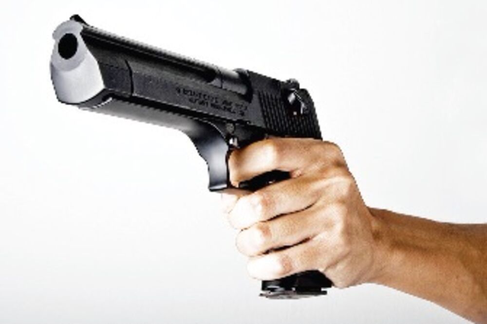 Pištolj, Foto: Shutterstock.com