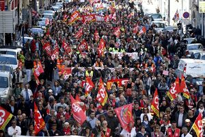 Francuska: Policija se sukobila sa demonstrantima